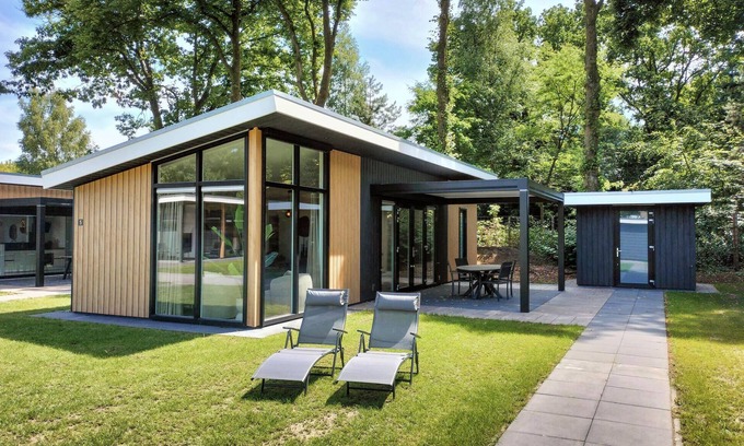 Voorthuizen Maison | Beautiful home in Voorthuizen
