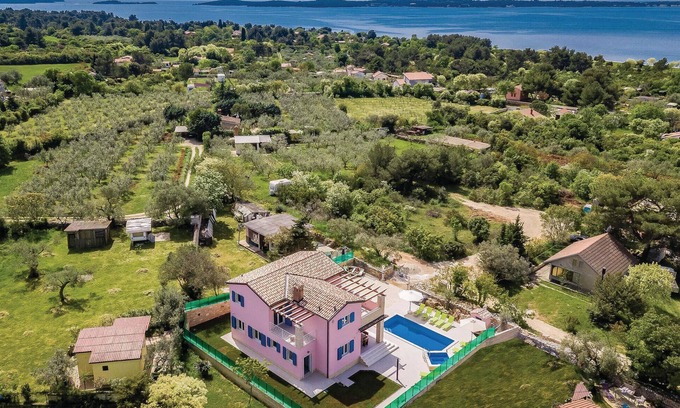 Peroj Maison | Superbe maison à Vodnjan avec WiFi