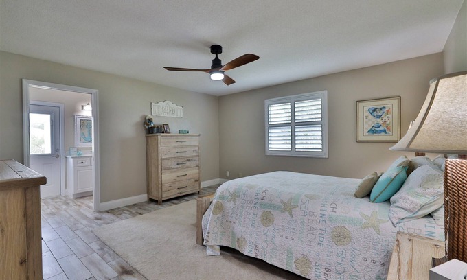 Port Orange Maison | Beautiful home on the Intracoastal Rose Bay. 5 minutes from the beach