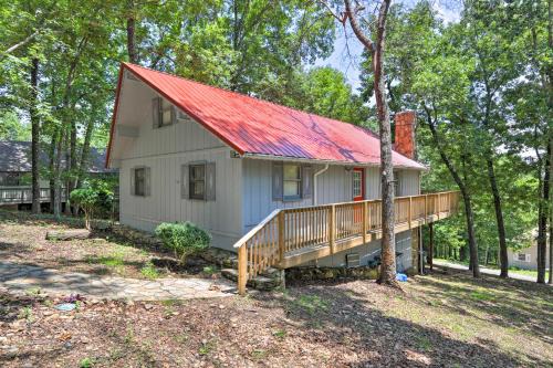 Pine Mountain Valley Villa | Beautiful Home with Mountain-View Deck and Smart TV