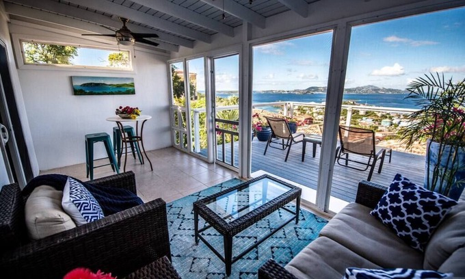Estate Pastory Appartement | Beautiful Honeymoon Suite at Sunset Serenade