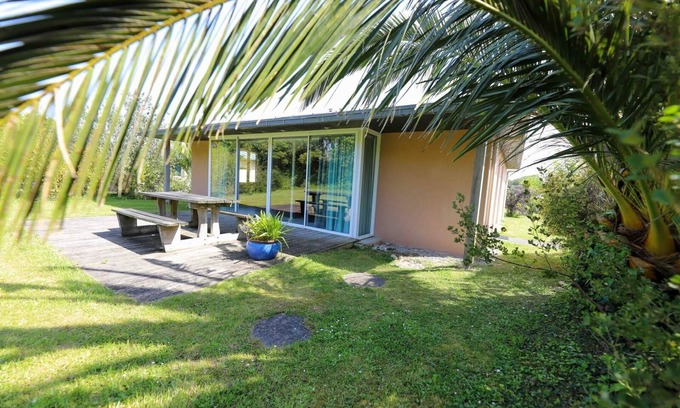 Guisseny Cottage | BELLE MAISON A 100 METRES DE LA PLAGE AVEC PISCINE COUVERTE & CHAUFFÉE