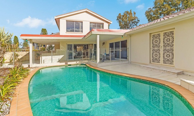 Sylvania Maison | Beautiful House in Sylvania Waters NSW Australia