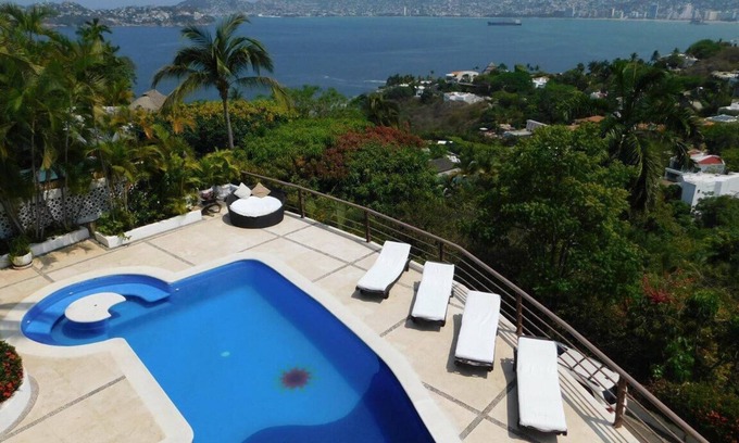 Las Brisas Maison | Belle maison à Las Brisas avec une double terrasse et vue sur l'océan.