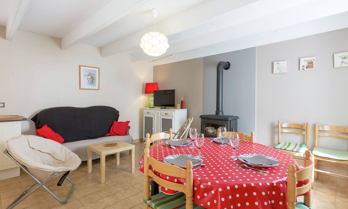 Plouneventer Maison | Belle maison avec intérieur moderne