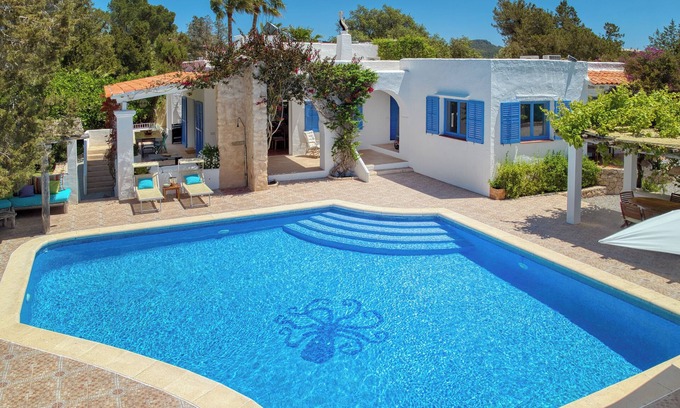 Sant Josep de sa Talaia Villa | Belle villa avec grande piscine pour 8 personnes. San Jose.