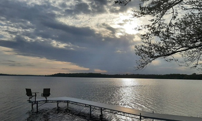 Morristown Maison | Beautiful Lake Sunsets!