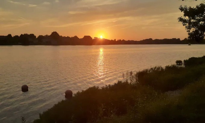 Lee's Summit Maison | Beautiful Lake View! Spacious3/2 Monthly Special!