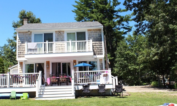 Kingston Maison | Belle maison au bord du lac 3b / 2b mise à jour à moins d'une heure de Boston