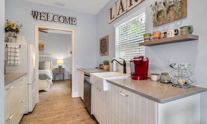 Clermont Cottage | Belle, nouvelle vue sur le lac 1 chambre / 1 salle de bain