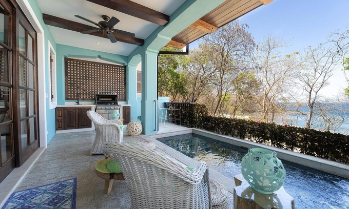 Las Catalinas Maison | Beautiful mediterranean beach front house with pool - At Las Catalinas