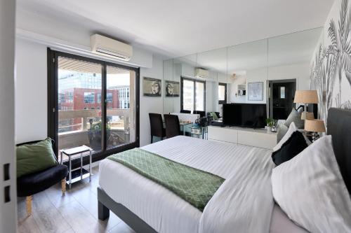 Levallois-Perret Appartement | Beautiful modern fully furnished studio