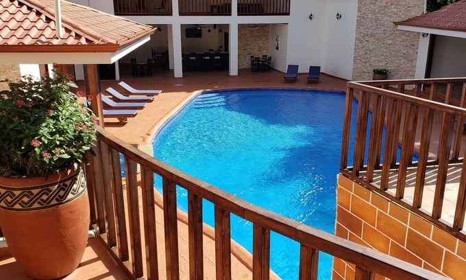 Chachagua Copropriété | Beautiful New 3 Bedroom 3 Bath Condo with Private Courtyard and Attached Garage