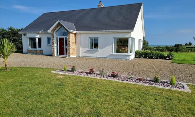 Kilmuckridge Maison | Beau bungalow neuf, près de la plage de Tinnaberna