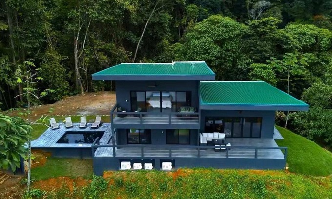 Ballena Maison | Beautiful new home with wrap around views of the ocean and two waterfalls