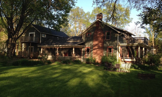 Prescott Maison | Beautiful old home with lots of character, a few blocks from downtown Prescott!