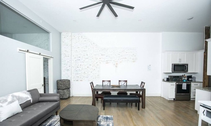 Old Port Appartement | Beautiful Old Port Apt-Downtown