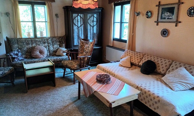 Smrzovka Villa | Belle maison de vacances privée pour 12 personnes avec TV et animaux admis