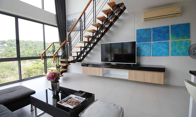 Kamala Appartement | Beautiful Penthouse Apartment with Mountain Views