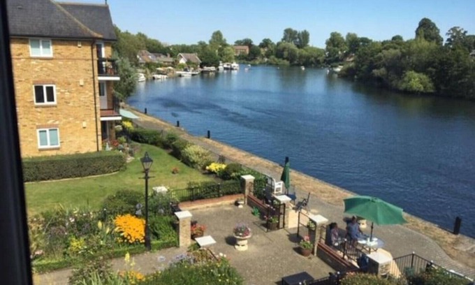 Elmbridge Appartement | Beautiful Penthouse Apartment