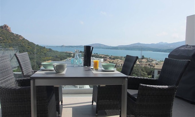 Cannigione Appartement | Beautiful Penthouse up to 4 people