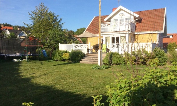 Vastra Frolunda Maison | Beautiful private home not far from the center of Gothenburg