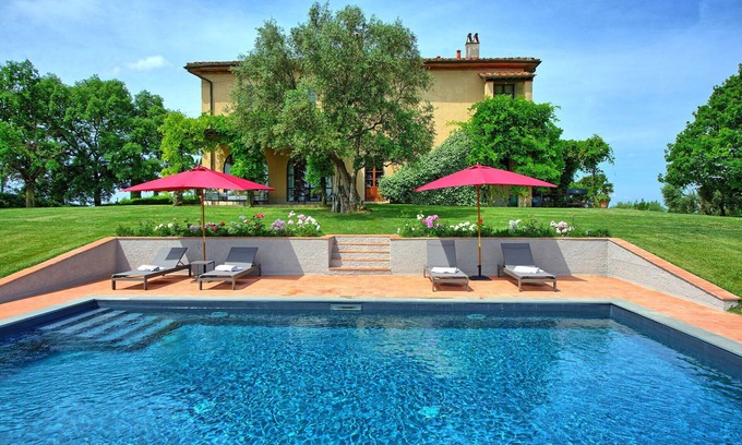 Cerreto Guidi Villa | Maison de vacances privée avec climatisation, piscine privée, WIFI, patio, vue panoramique