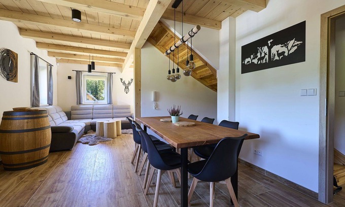 Smrzovka Maison | Belle maison de vacances privée pour 6 personnes avec WIFI, TV et terrasse
