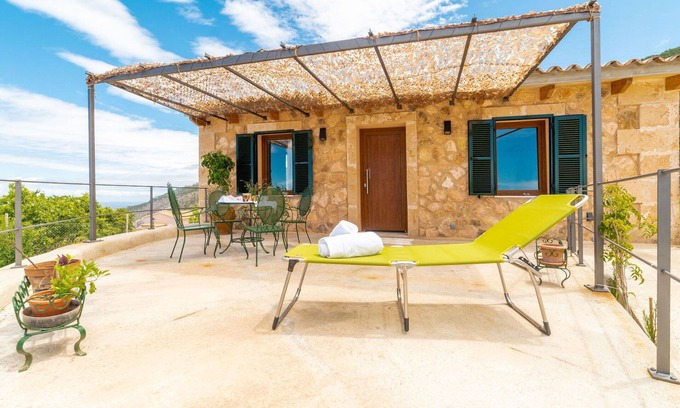 Banyalbufar Maison | Belle maison de vacances privée pour 2 personnes avec WIFI, climatisation, TV, patio et parking