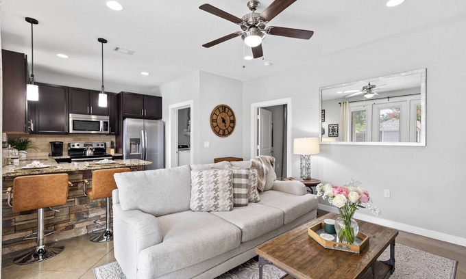 North Central Carrollton Maison | Nouveau!! Belle maison d'hôtes privée