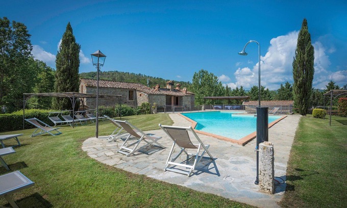 Bucine Villa | Maison de vacances privée avec piscine privée, WIFI, véranda, animaux admis, vue panoramique