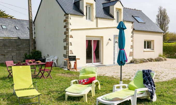 Guisseny Maison | Belle maison de vacances privée pour 4 personnes avec TV, animaux admis et parking