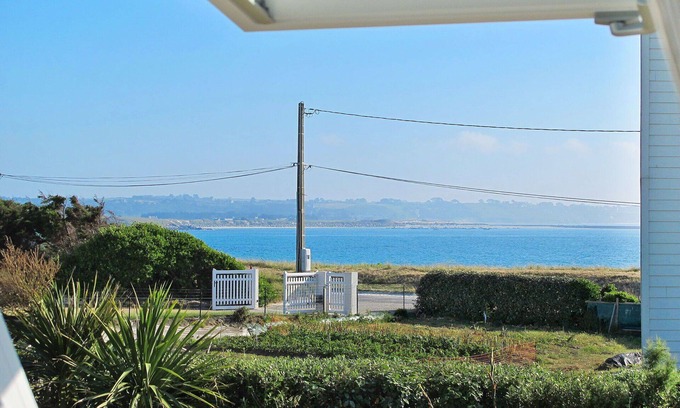 Kerlouan Maison | Merveilleuse maison de vacances privée avec WIFI, TV, terrasse, animaux admis et parking