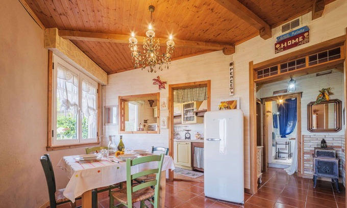Pedona Villa | Merveilleuse maison de vacances privée pour 5 personnes avec WIFI, climatisation, TV et terrasse