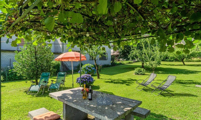 Piantedo Maison | Belle maison de vacances privée pour 5 personnes avec WIFI, TV, patio, animaux admis et parking