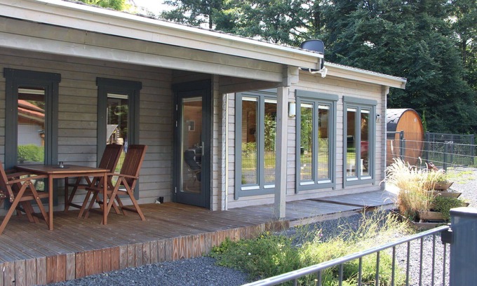 Alpenrod Maison | Merveilleuse maison de vacances privée pour 4 personnes avec TV et terrasse