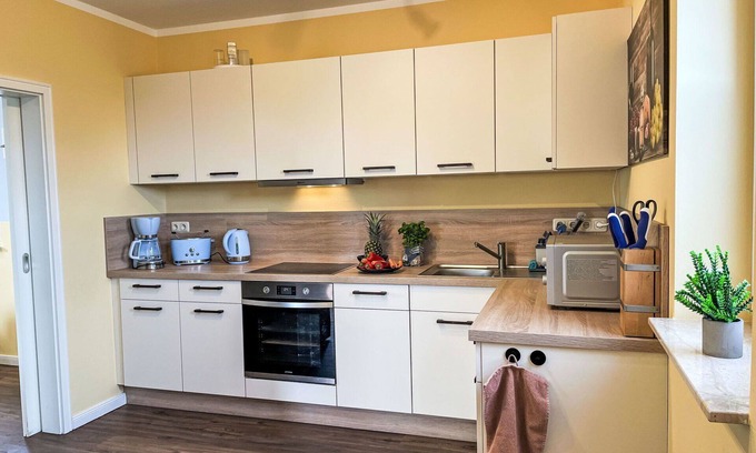 Wismar Maison | Merveilleuse maison de vacances privée pour 4 personnes avec WIFI, TV et patio