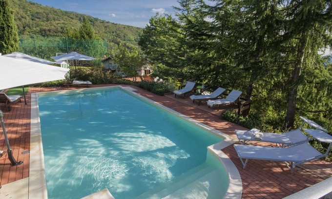 San Momme Villa | Merveilleuse maison de vacances privée pour 10 personnes avec WIFI, piscine privée, TV et parking