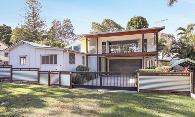 Amity Point Maison | Beautiful Property with all bedrooms with ensuites