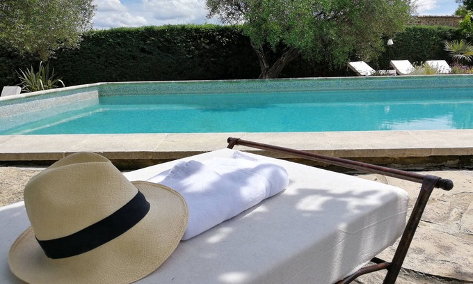 Deaux Maison | Belle bastide provençale 10 chambres, 7 salle de bain, 8 wc piscine