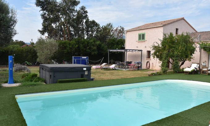Ventiseri Maison | Belle maison calme, confortable avec piscine pour des vacances familiales