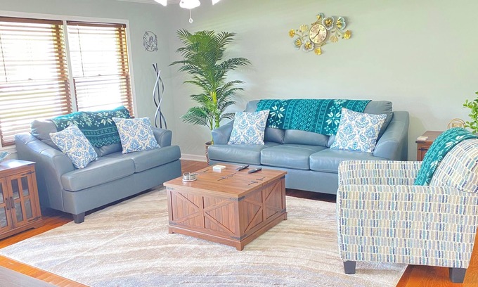 Myrtle Beach Maison | Beautiful relaxing home close to all Myrtle beach has to offer.