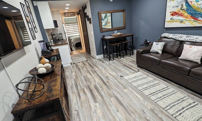 Paradise Lakes Copropriété | Beautiful remodeled condo in Paradise Lakes Clothing Optional Resort.