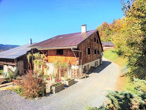 Araches-la-Frasse Chalet De Ski | Beautiful renovated chalet near ski resort France