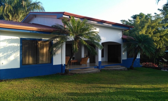 Las Lomas Maison | Belle maison de repos avec vue sur la montagne