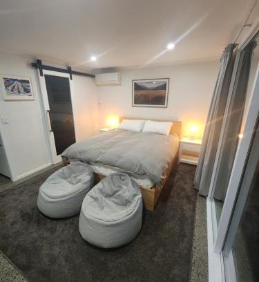 Ohaupo Maison | Beautiful Rural Hilltop Studio Unit