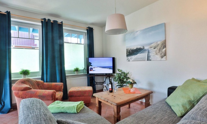 Nienhagen Appartement | Beautiful, spacious 2-room apartment with terrace, ideal for a family with up to 3 children.