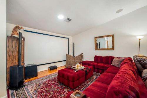 Sunset Ridge Maison | Beautiful Scottsdale Escape Heated Pool, Spa, & Putting Green