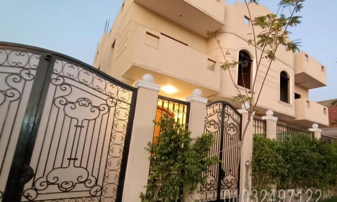 Sheikh Zayed City Appartement | Beautiful semi villa with private entrance in Sheikh Zayed- villa queen