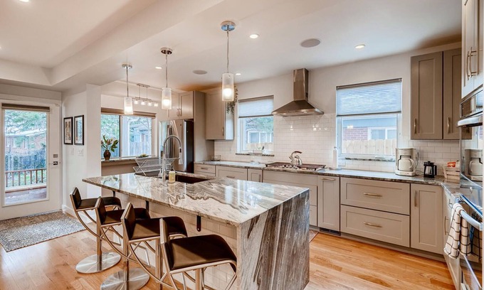 Lower Arapahoe Maison | Belle maison spacieuse au coeur de Boulder près du centre-ville et du campus
